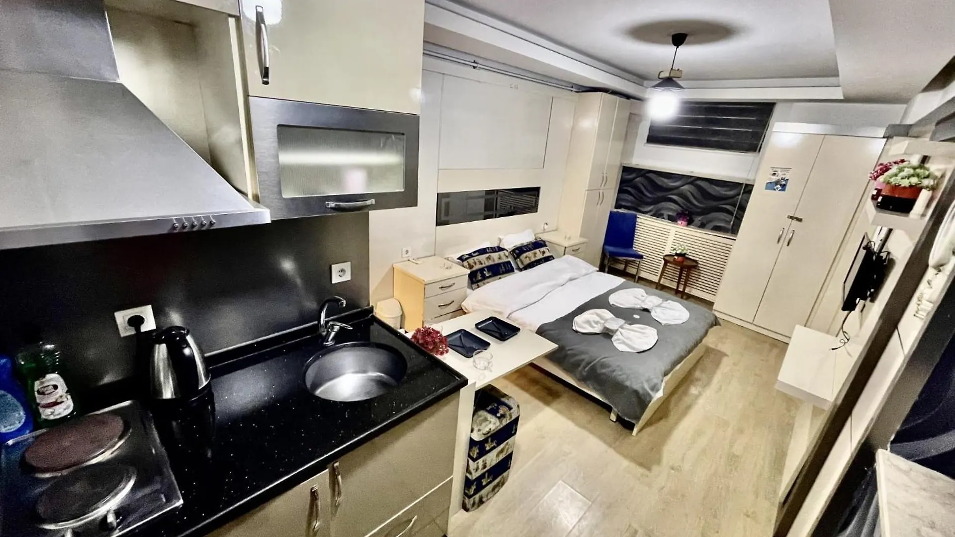 Апарт-отель Taksim Pera Gold Hotel Стамбул
